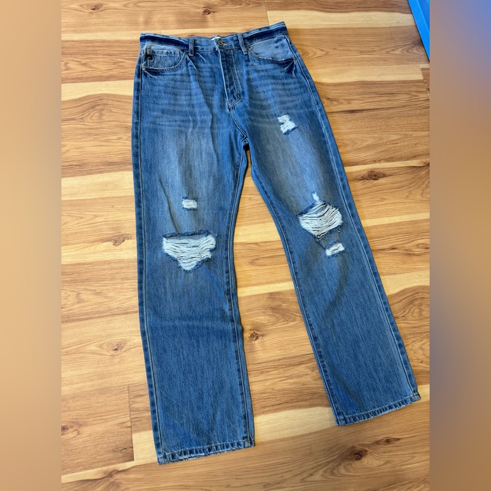 NWOT KanCan Straight Leg Jeans